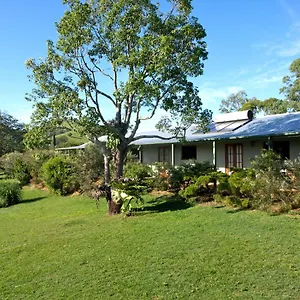 Amamoor Lodge Bed & Breakfast Amamoor